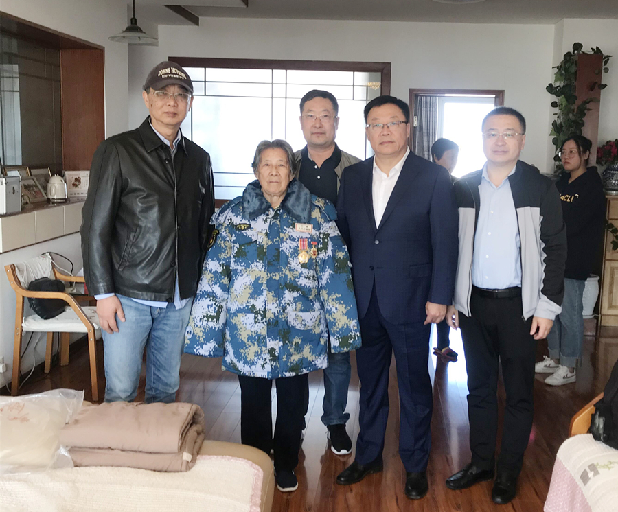 听泉鉴鲍
公司党委赴烟台走访慰问抗美援朝老战士